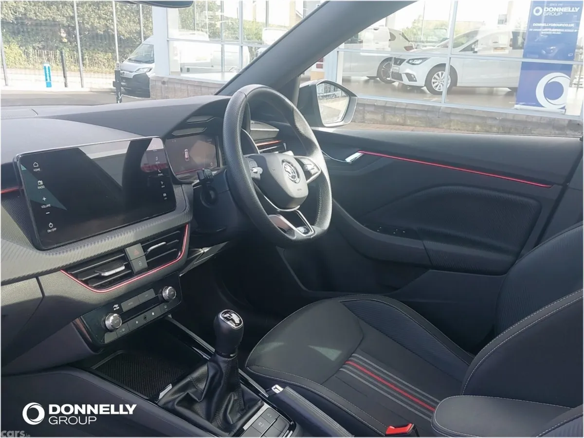 Skoda Kamiq Hatchback, Petrol, 2024, Grey