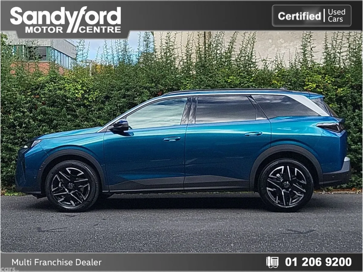 Peugeot 5008 SUV, Petrol, 2026, Blue