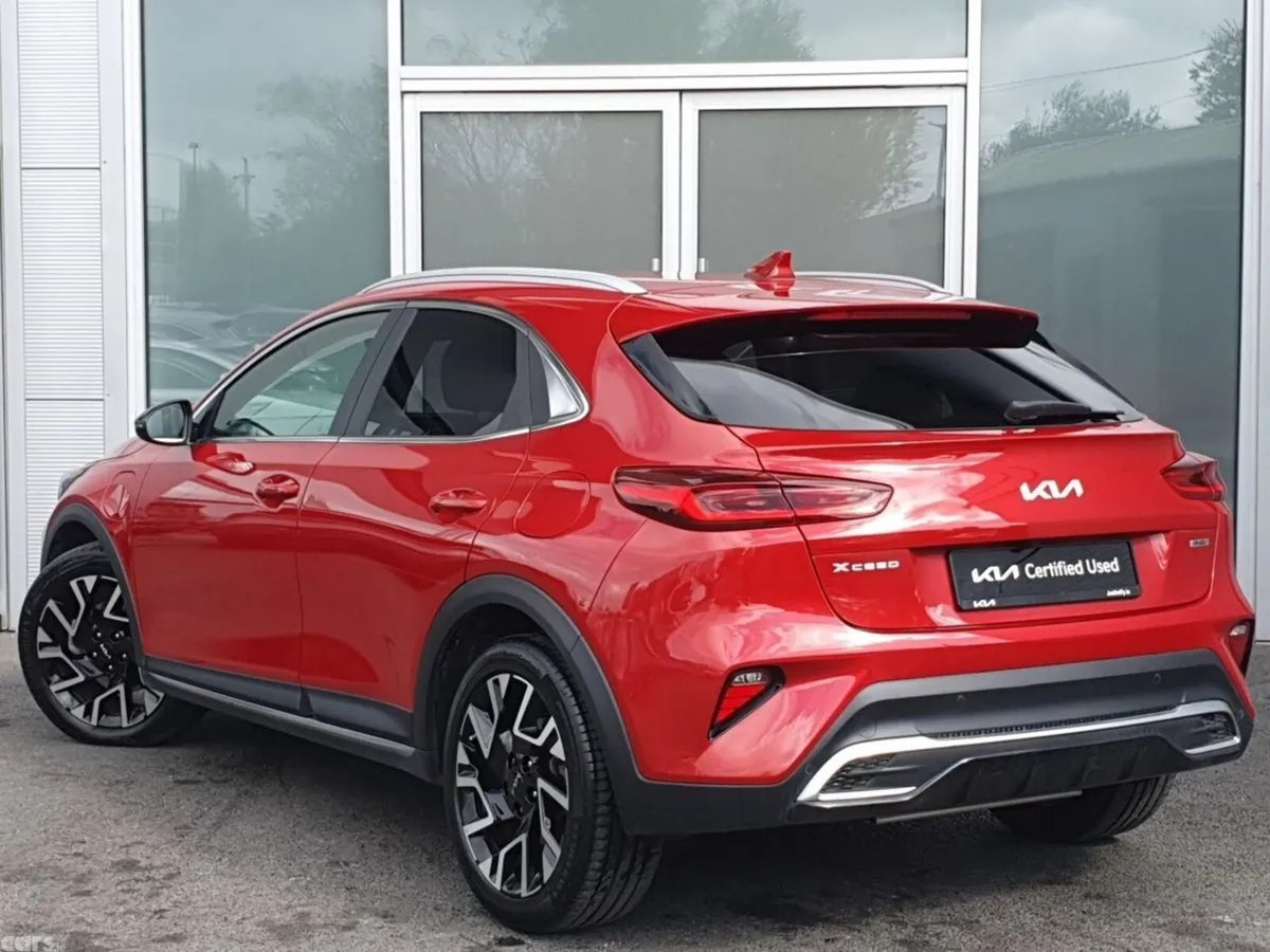 Kia XCeed Hatchback, Petrol Plug-in Hybrid, 2023, Red