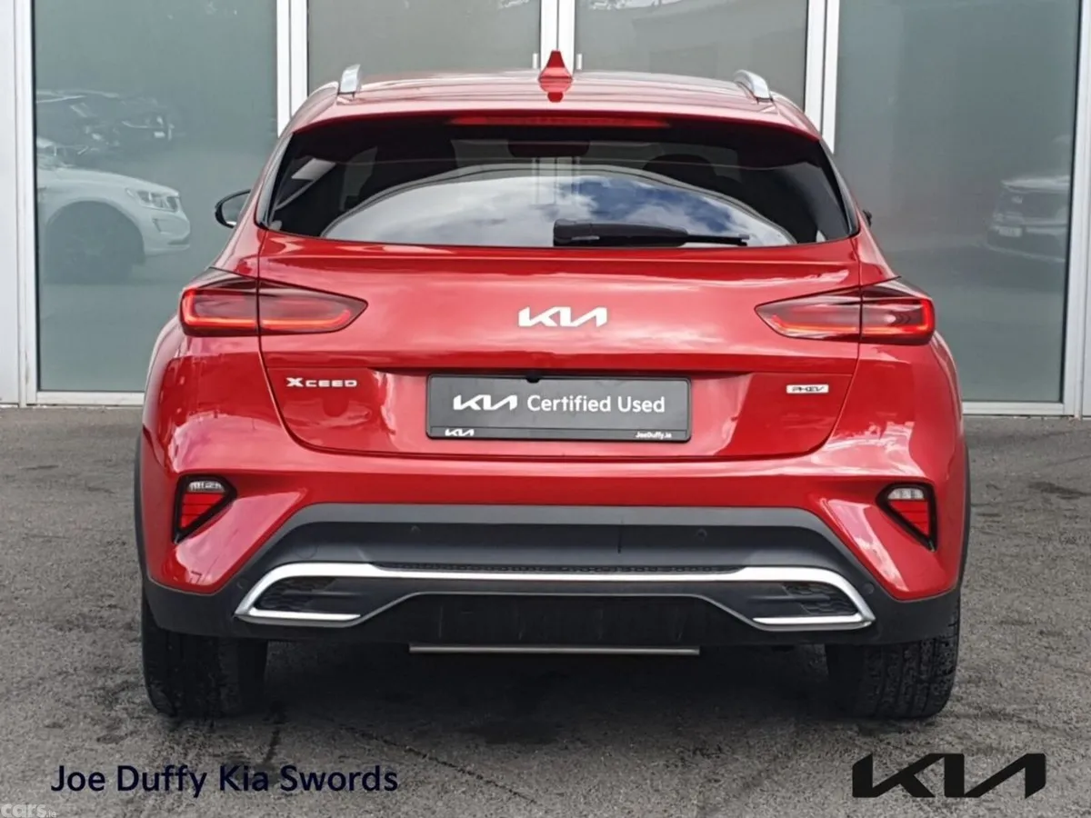 Kia XCeed Hatchback, Petrol Plug-in Hybrid, 2023, Red