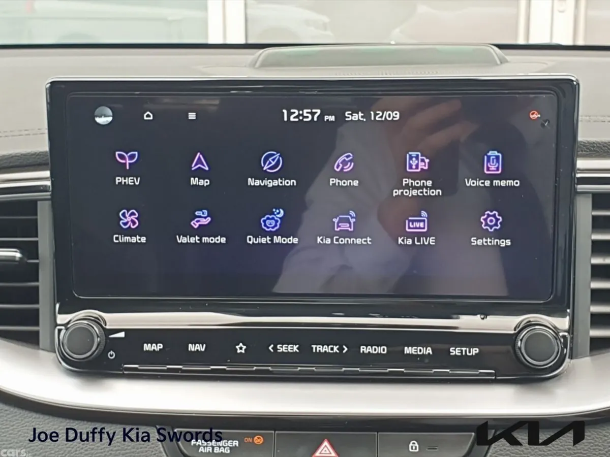 Kia XCeed Hatchback, Petrol Plug-in Hybrid, 2023, Red