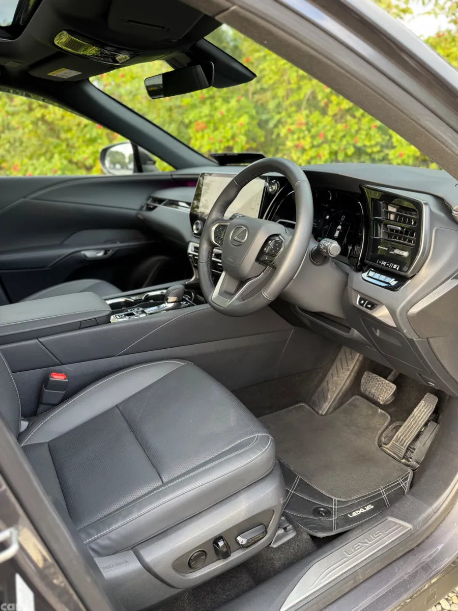 Lexus RX SUV, Petrol Plug-in Hybrid, 2025, Grey