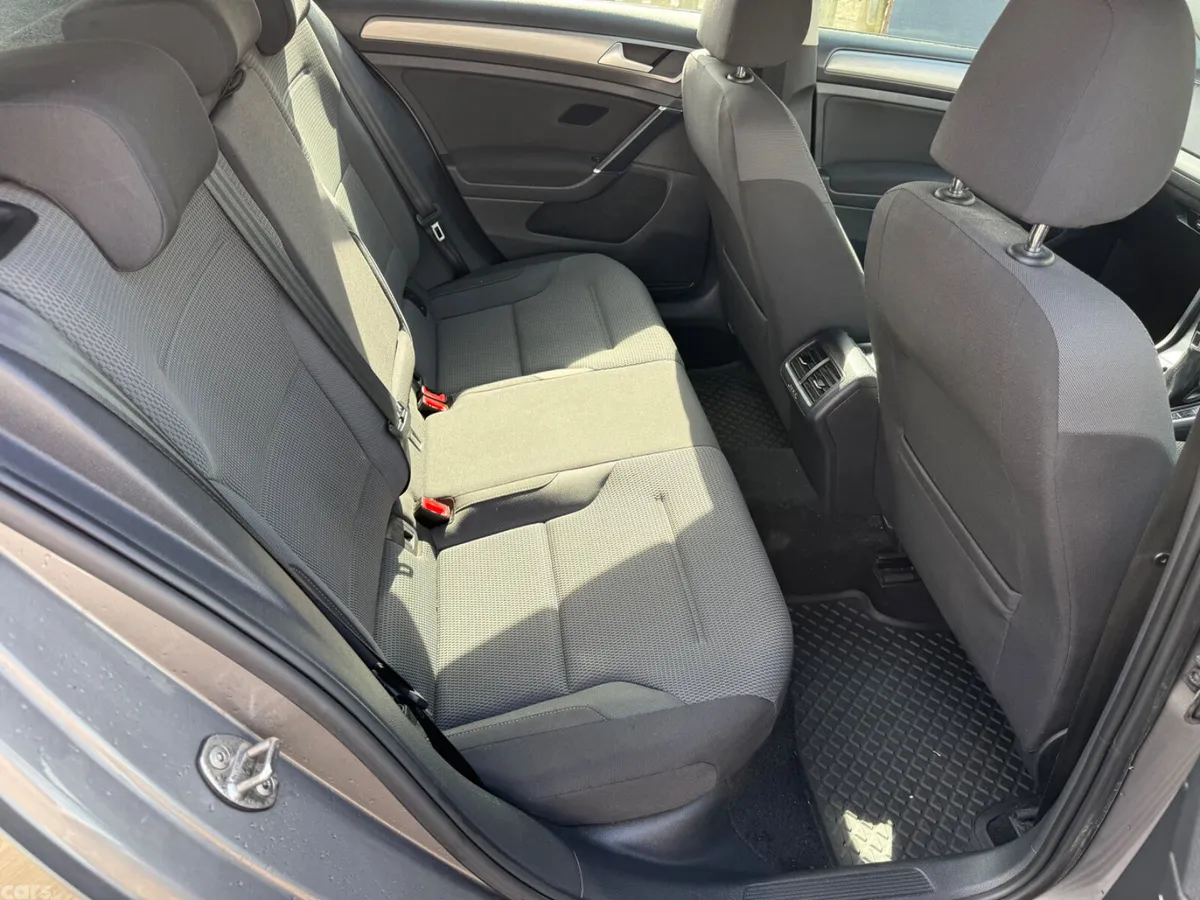Volkswagen Golf Hatchback, Diesel, 2015, Grey