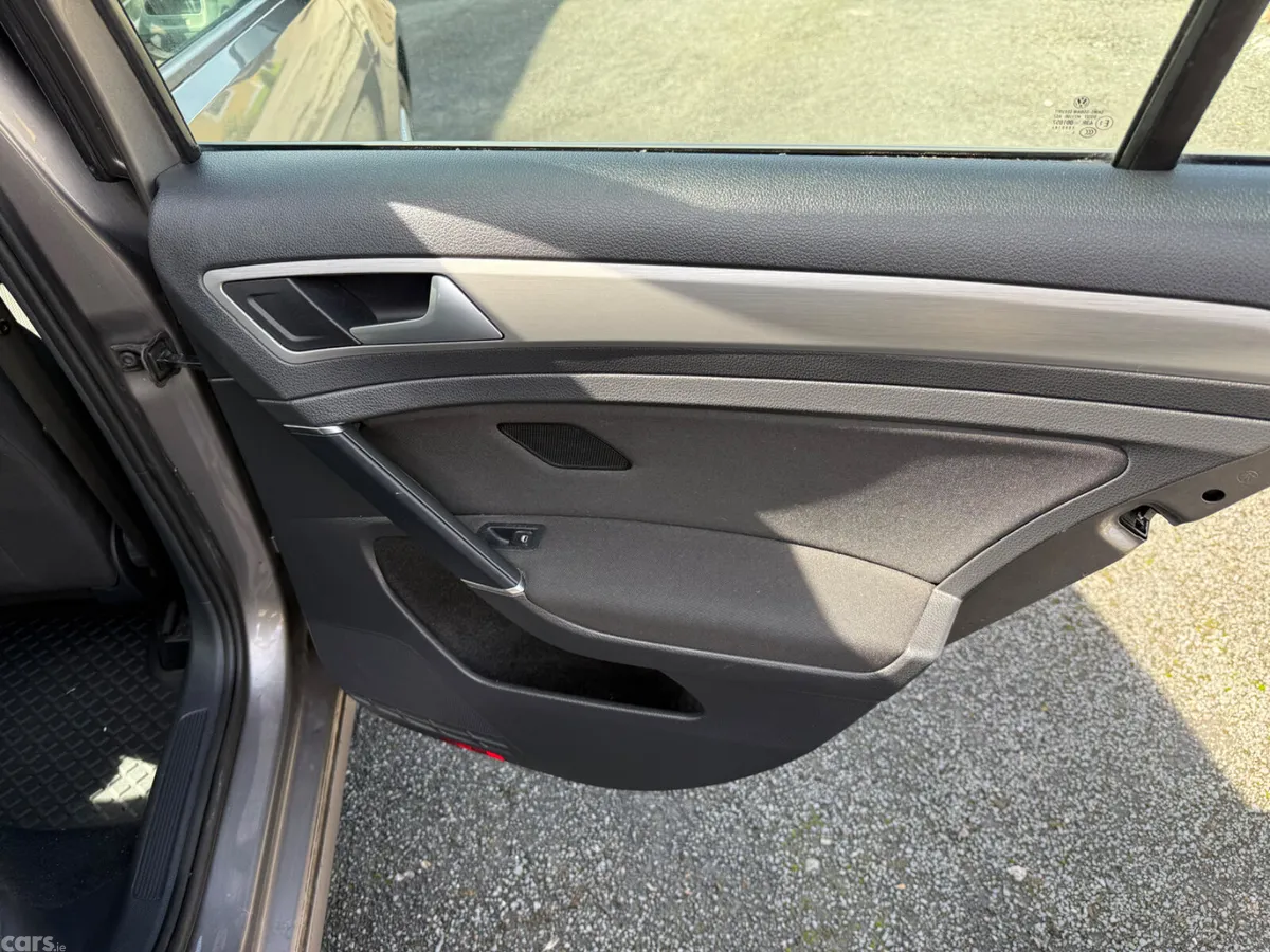 Volkswagen Golf Hatchback, Diesel, 2015, Grey