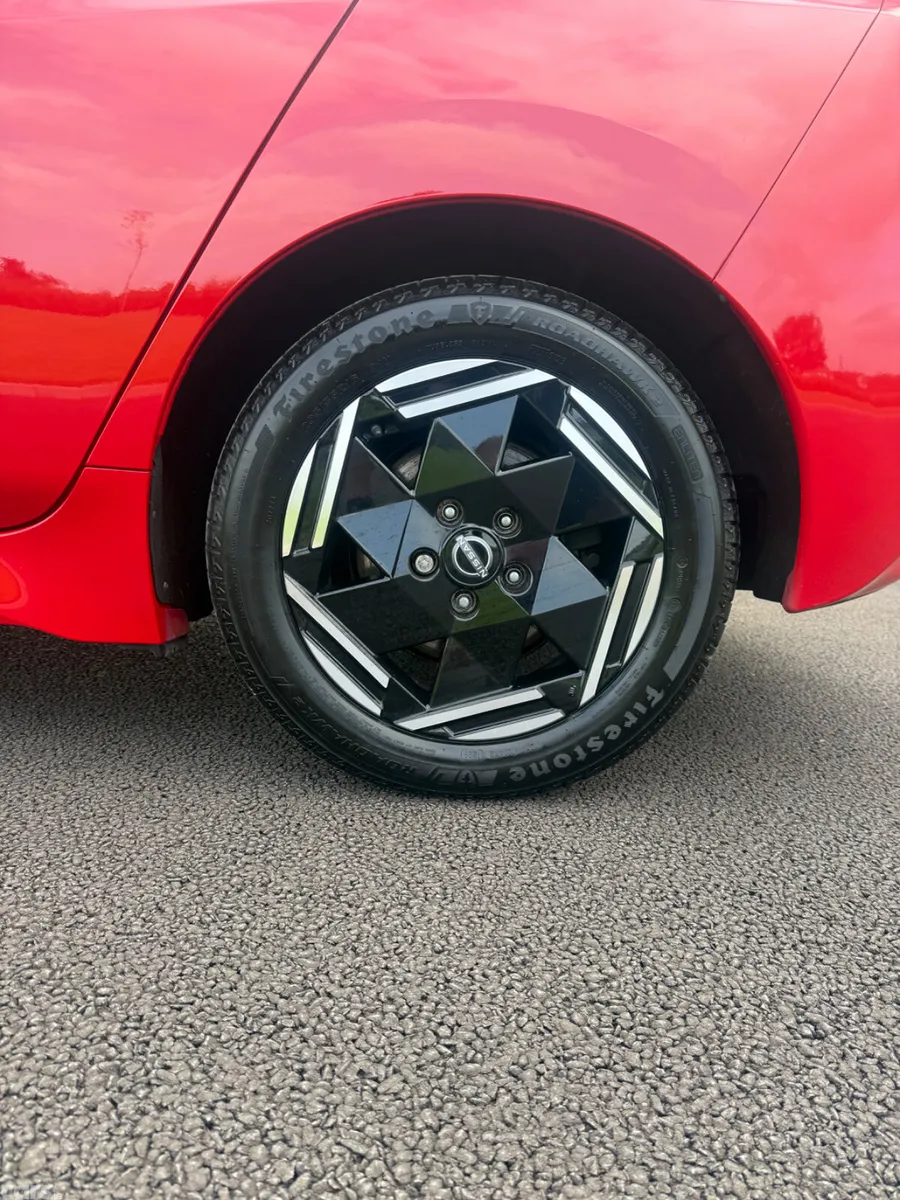 Nissan Leaf Hatchback, Electric, 2022, Red