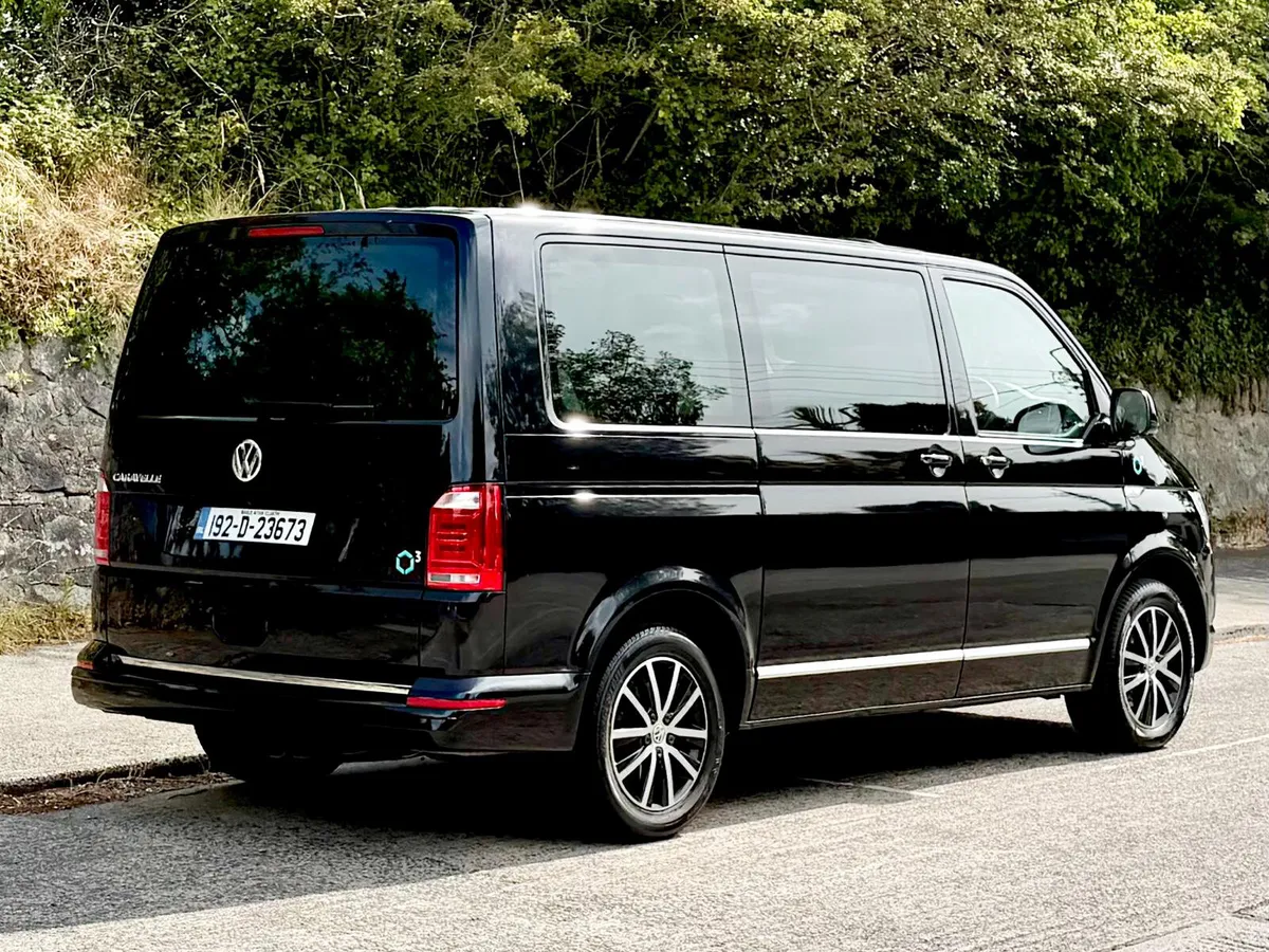 Volkswagen Caravelle MPV, Diesel, 2019, Black