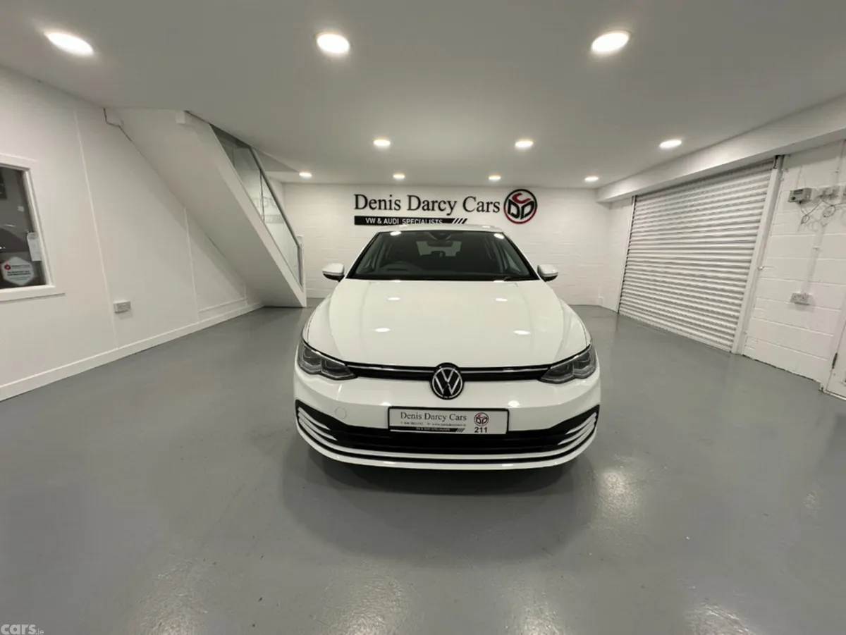 Volkswagen Golf Hatchback, Petrol, 2021, White