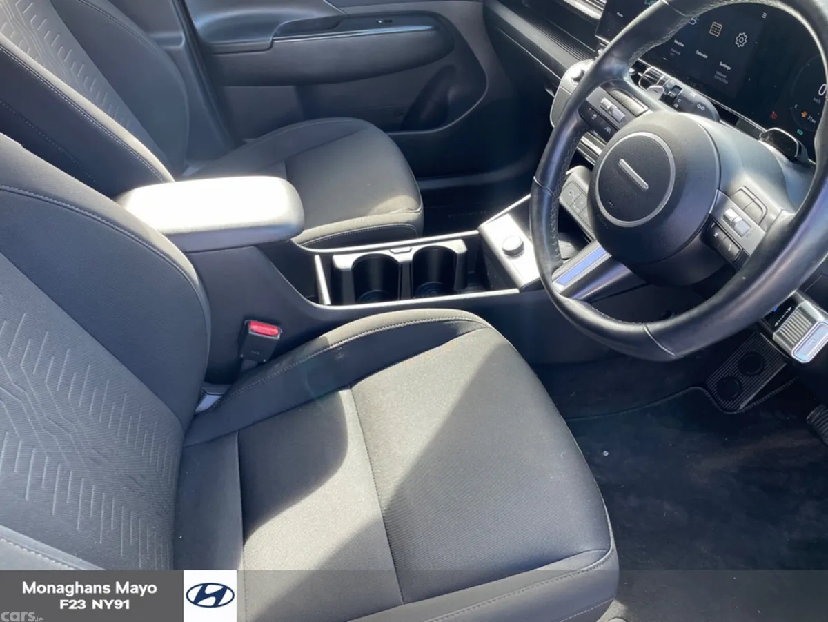 Hyundai KONA MPV, Petrol Hybrid, 2024, Grey
