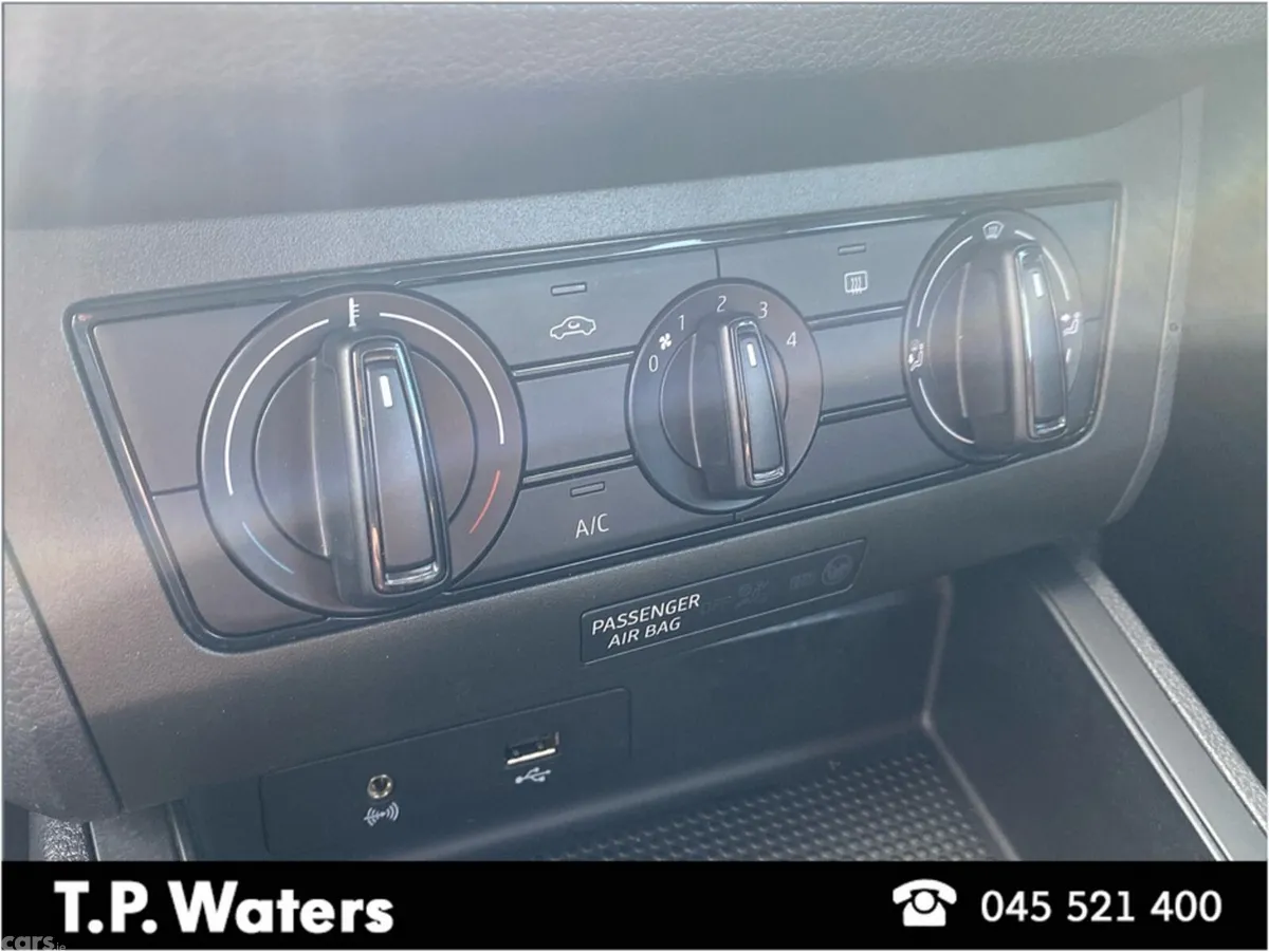 SEAT Arona Hatchback, Petrol, 2018, Grey