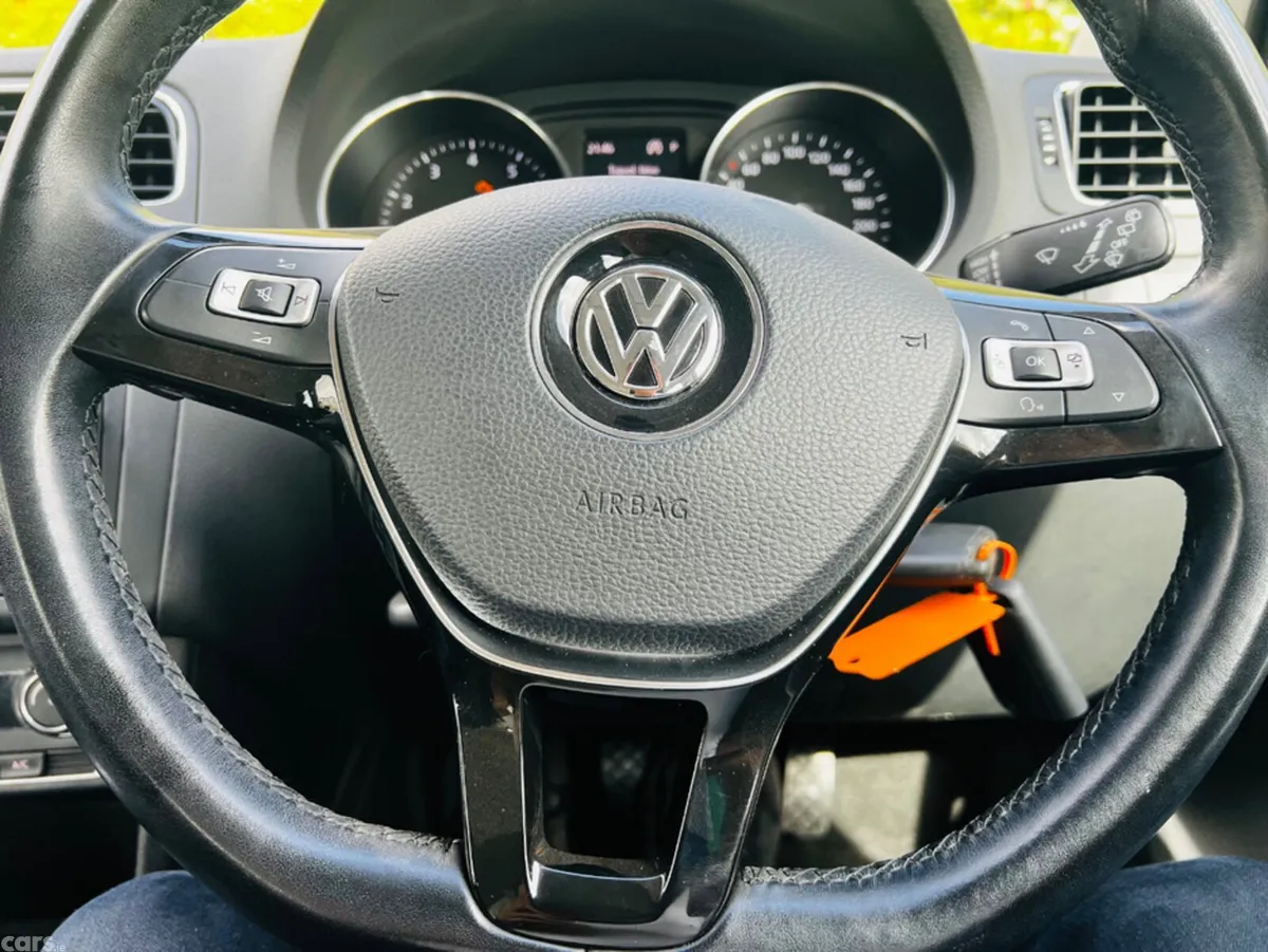 Volkswagen Polo Hatchback, Petrol, 2017, Red