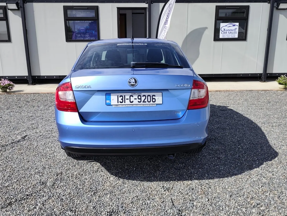 Skoda Rapid Hatchback, Diesel, 2013, Blue