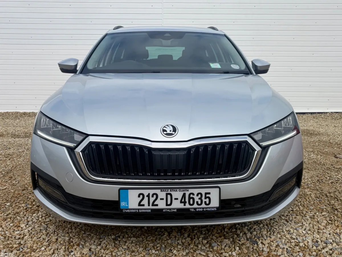 Skoda Octavia Estate, Diesel, 2021, Grey