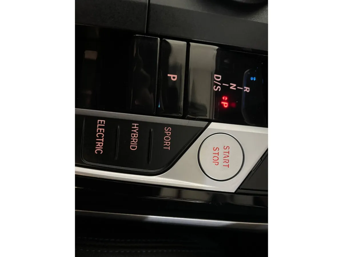 BMW 3-Series Saloon, Petrol Plug-in Hybrid, 2023, Blue