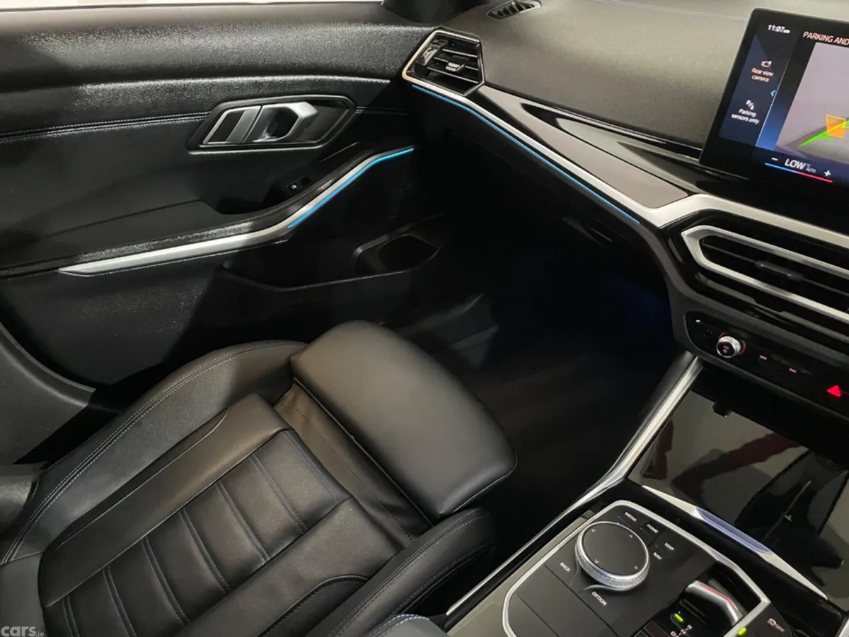 BMW 3-Series Saloon, Petrol Plug-in Hybrid, 2023, Blue