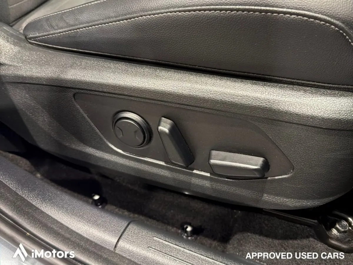 Kia Sportage SUV, Petrol Plug-in Hybrid, 2023, Grey