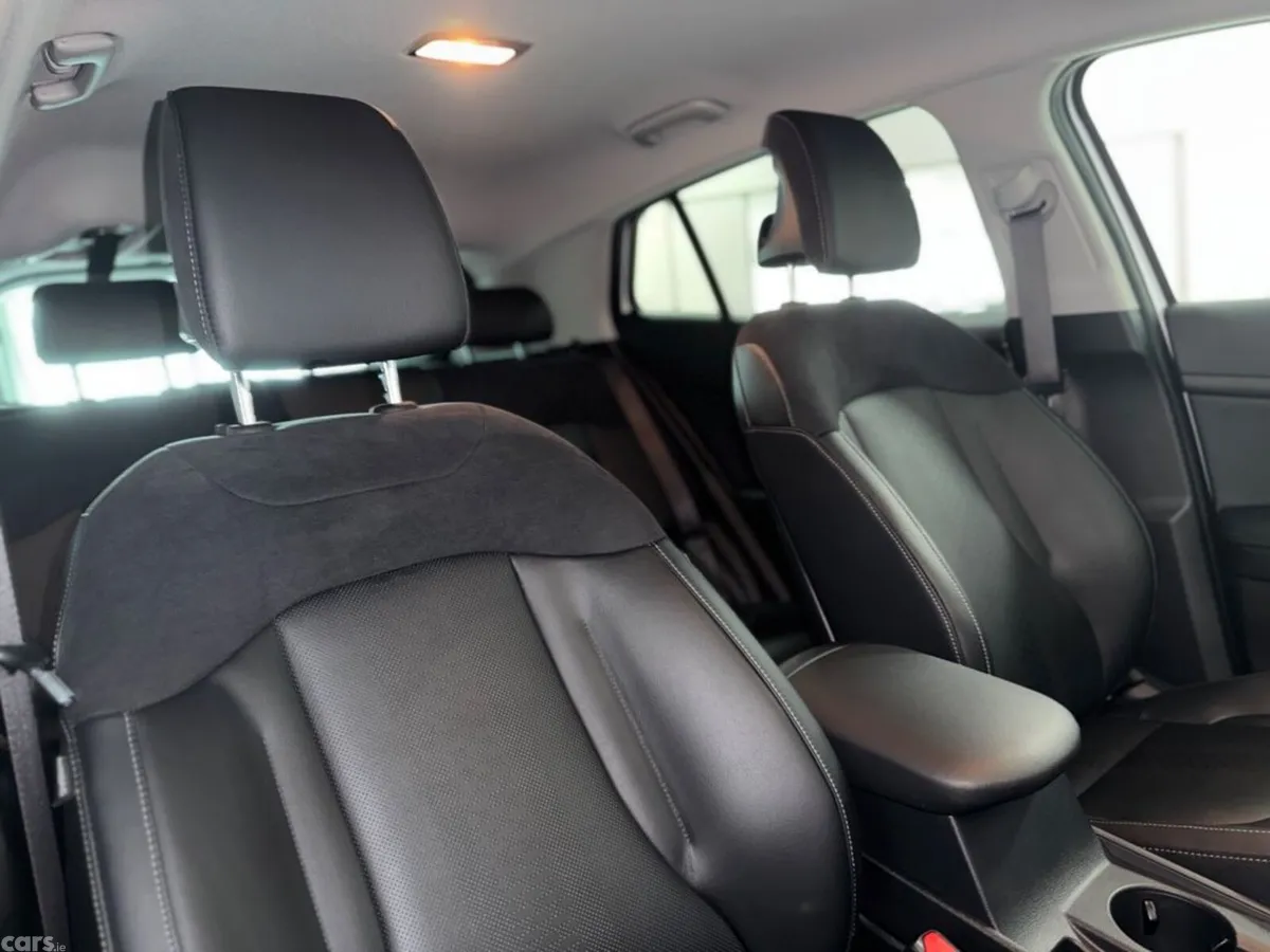 Kia Sportage MPV, Diesel Hybrid, 2026, White