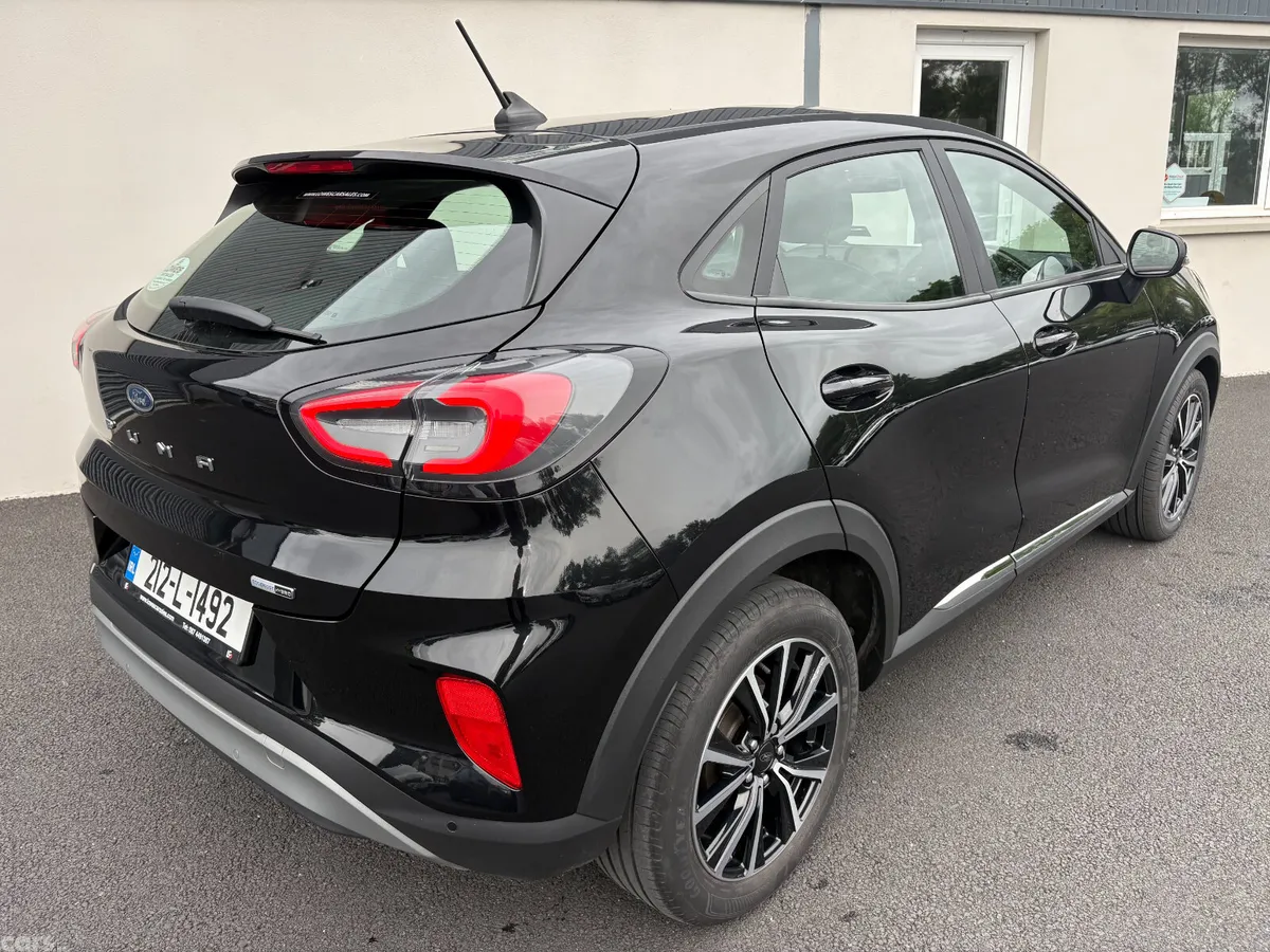 Ford Puma MPV, Petrol Hybrid, 2021, Black