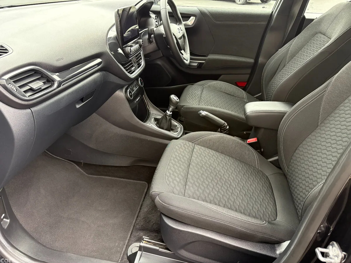 Ford Puma MPV, Petrol Hybrid, 2021, Black