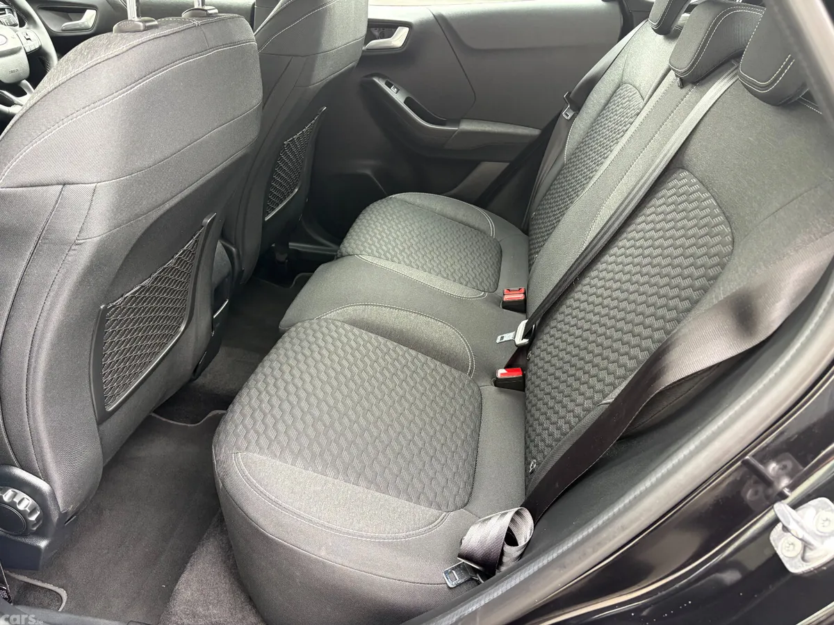 Ford Puma MPV, Petrol Hybrid, 2021, Black