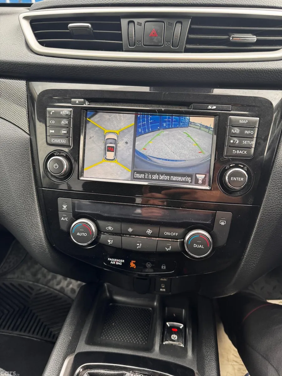 Nissan X-Trail SUV, Diesel, 2015, Grey