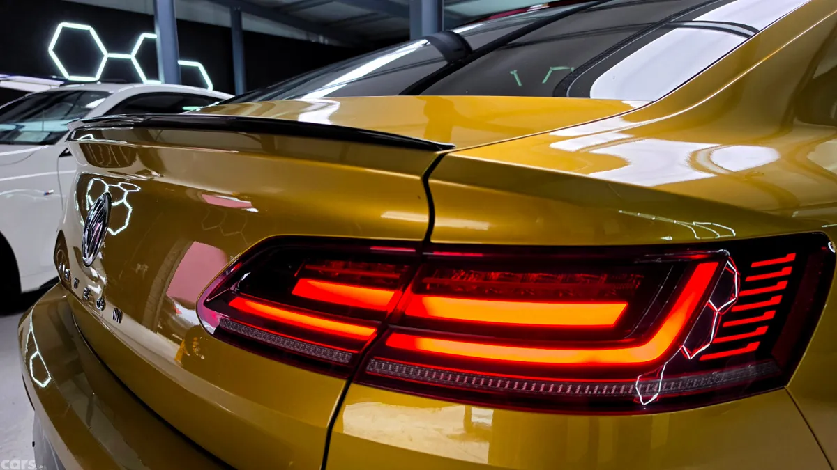 Volkswagen Arteon Saloon, Diesel, 2018, Yellow