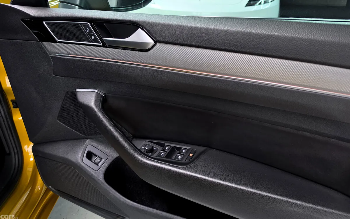 Volkswagen Arteon Saloon, Diesel, 2018, Yellow