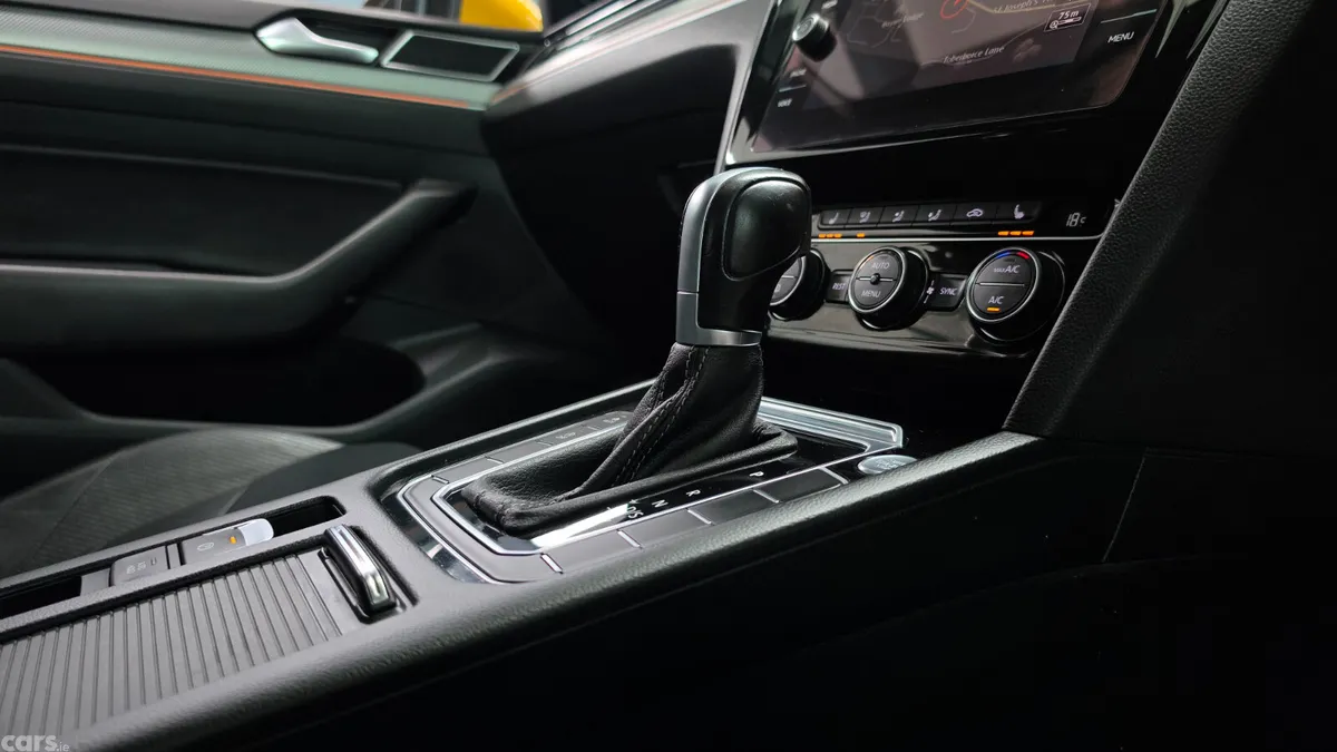 Volkswagen Arteon Saloon, Diesel, 2018, Yellow