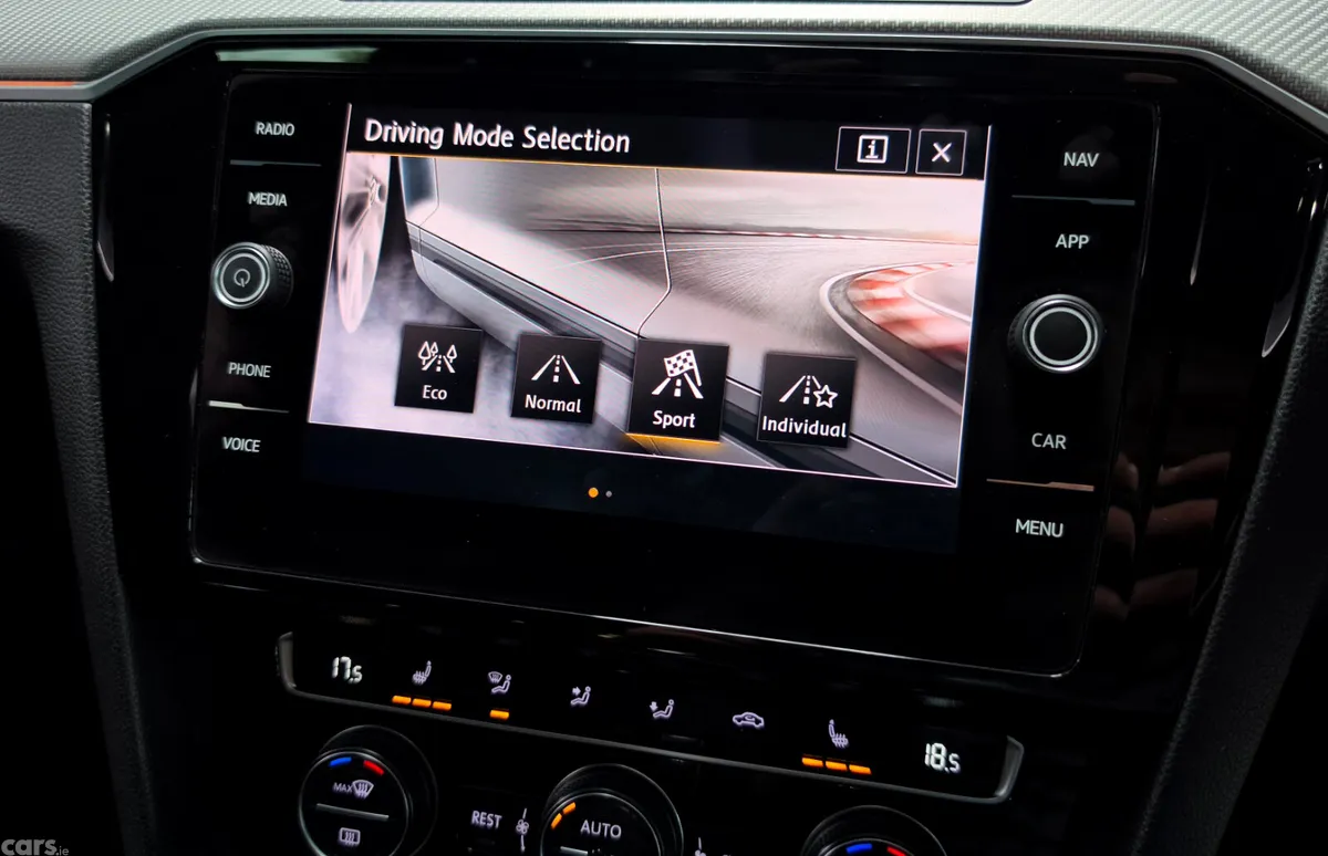 Volkswagen Arteon Saloon, Diesel, 2018, Yellow