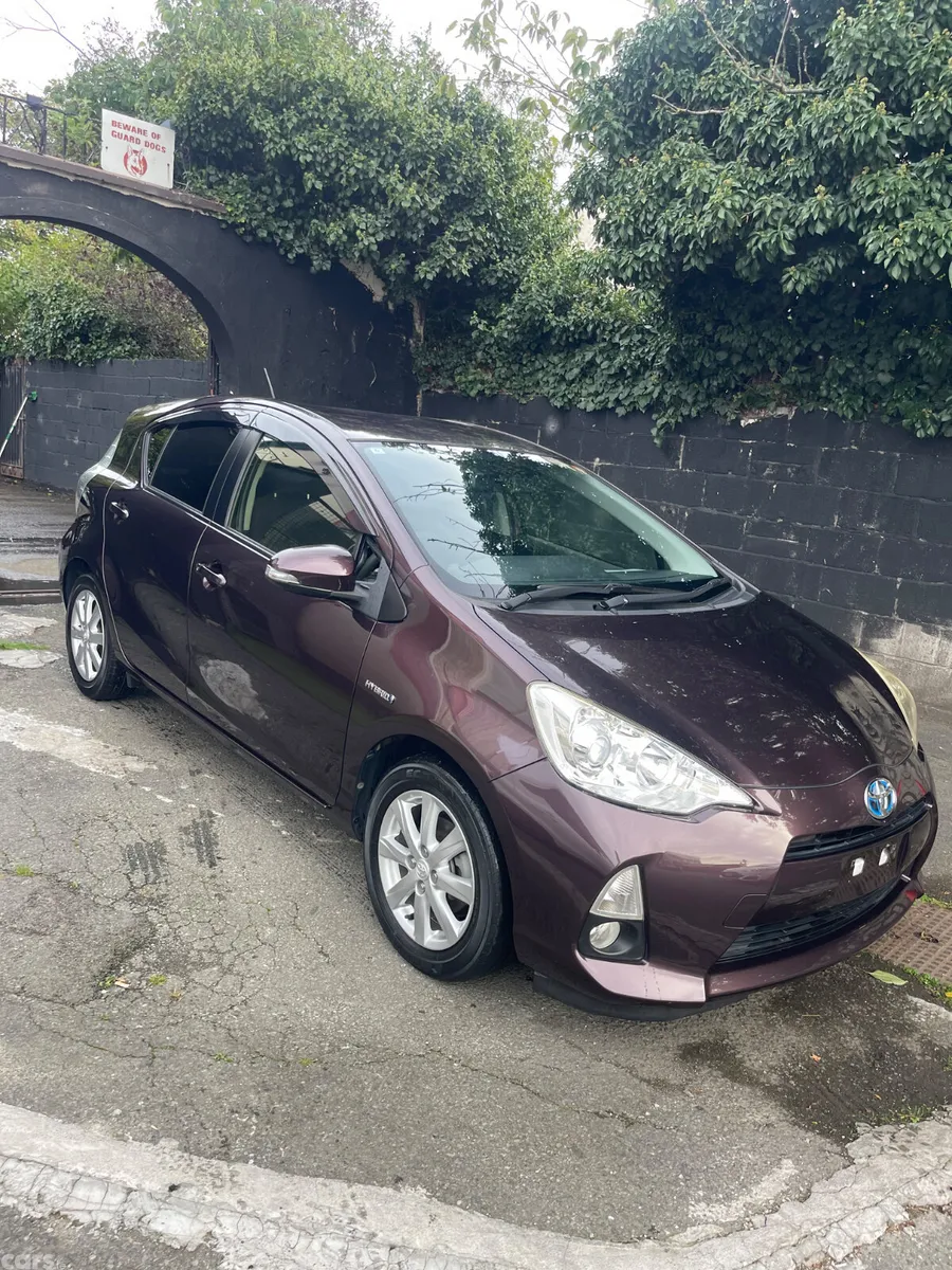 Toyota Aqua Hatchback, Petrol Hybrid, 2014, Brown