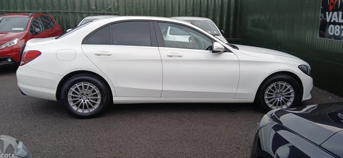 Mercedes-Benz C-Class Saloon, Diesel, 2016, White