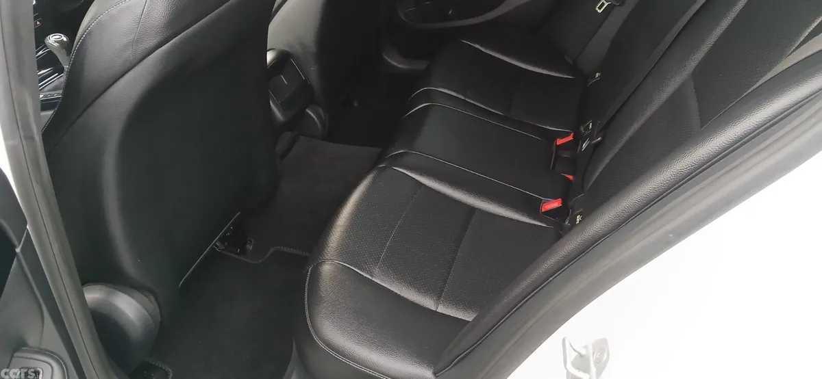 Mercedes-Benz C-Class Saloon, Diesel, 2016, White