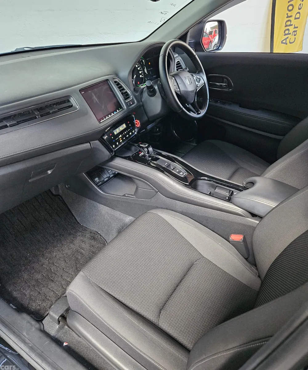 Honda Vezel Estate, Petrol Hybrid, 2021, Black