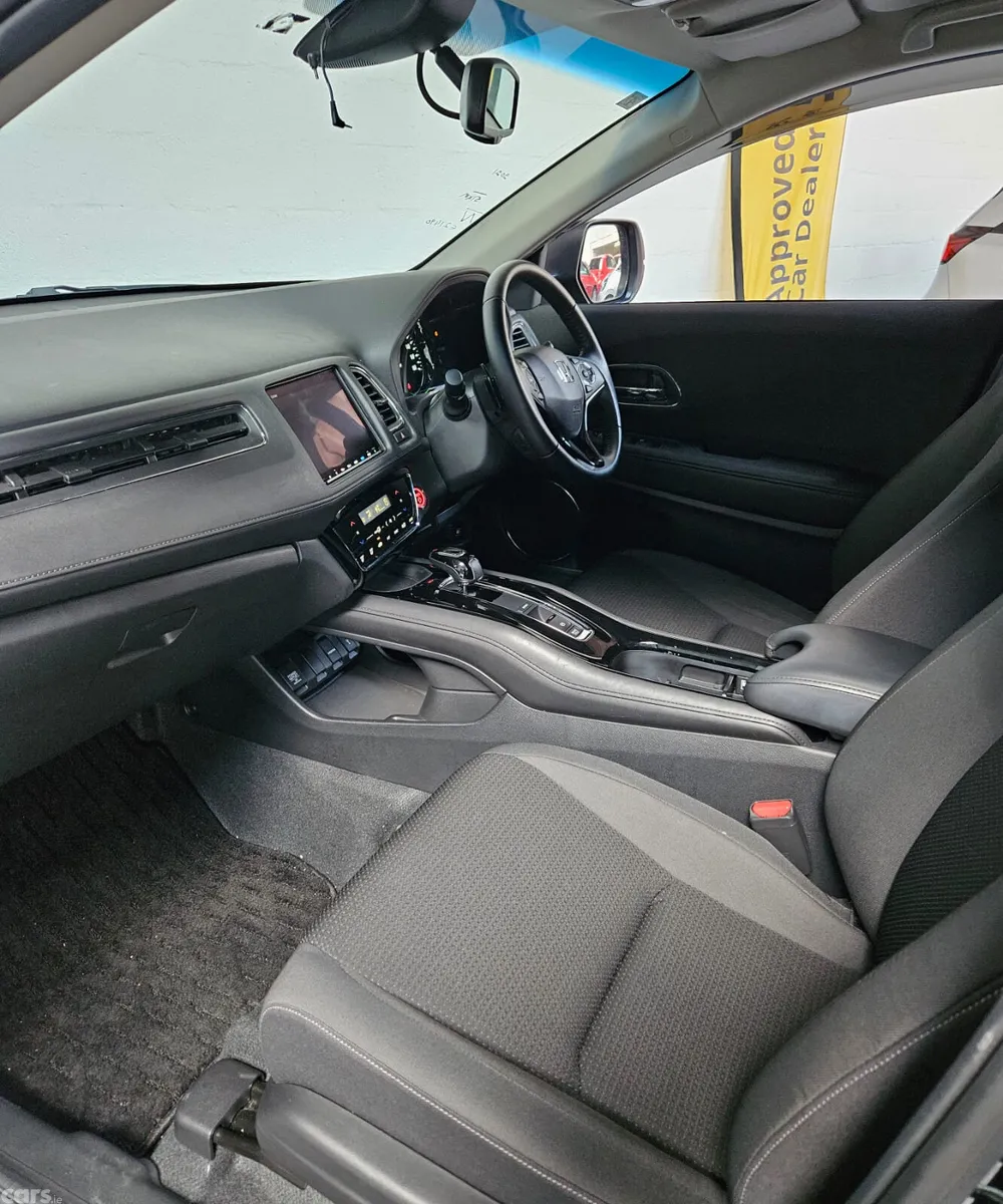 Honda Vezel Estate, Petrol Hybrid, 2021, Black