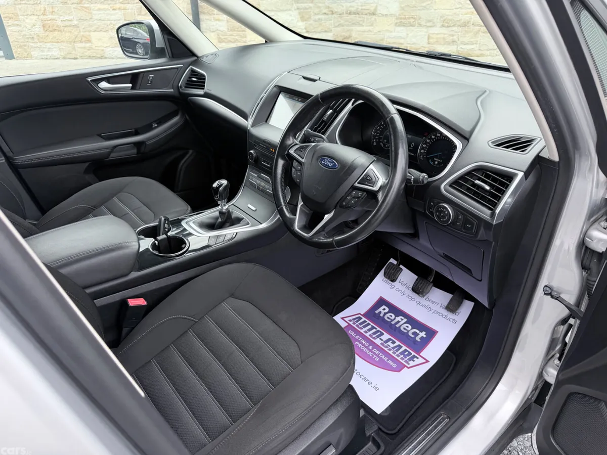 Ford Galaxy MPV, Diesel, 2017, Grey