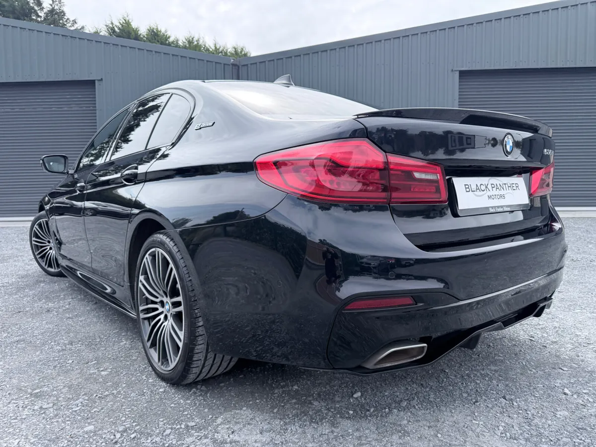 BMW 5-Series Saloon, Petrol Plug-in Hybrid, 2018, Black