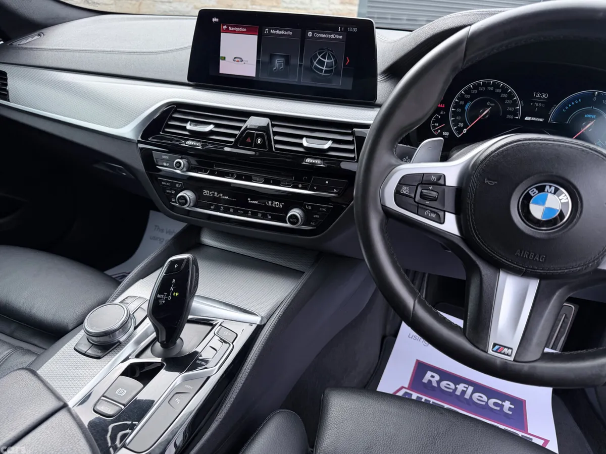 BMW 5-Series Saloon, Petrol Plug-in Hybrid, 2018, Black