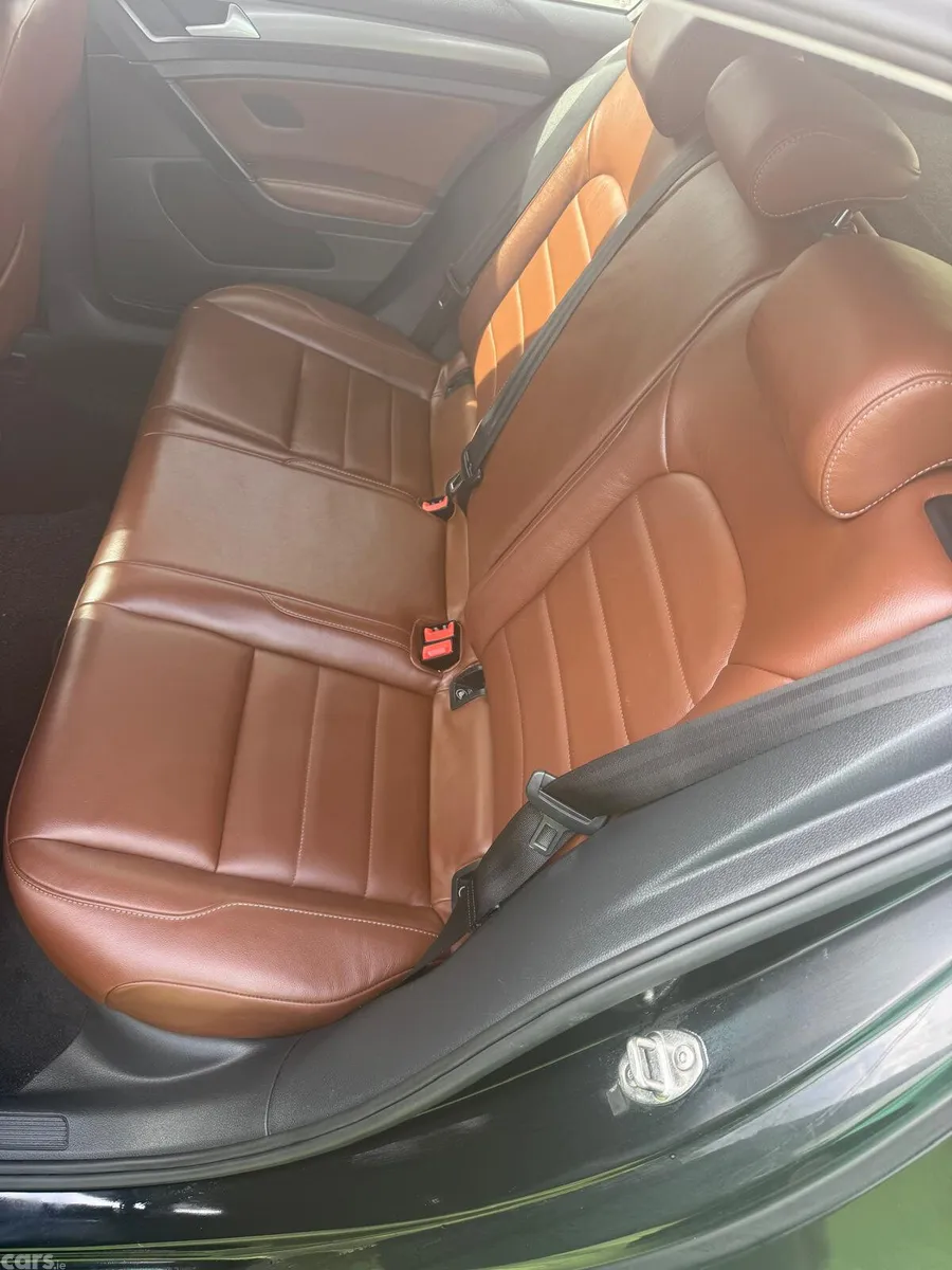 Volkswagen Golf Hatchback, Petrol, 2016, Black