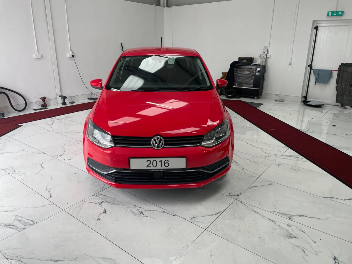 Volkswagen Polo Hatchback, Petrol, 2016, Red