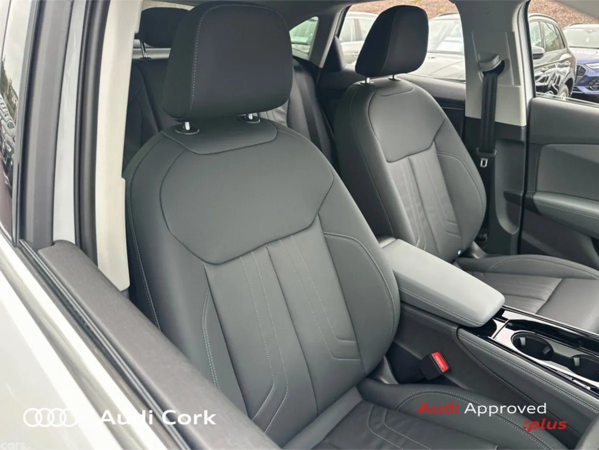 Audi Q3 Hatchback, Diesel, 2026, White