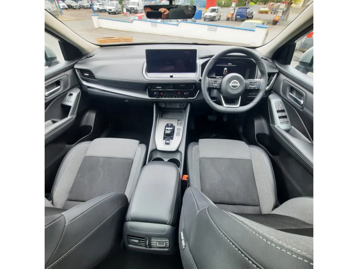 Nissan Qashqai MPV, Petrol Hybrid, 2026, Grey