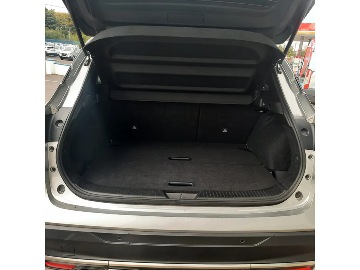 Nissan Qashqai MPV, Petrol Hybrid, 2026, Grey