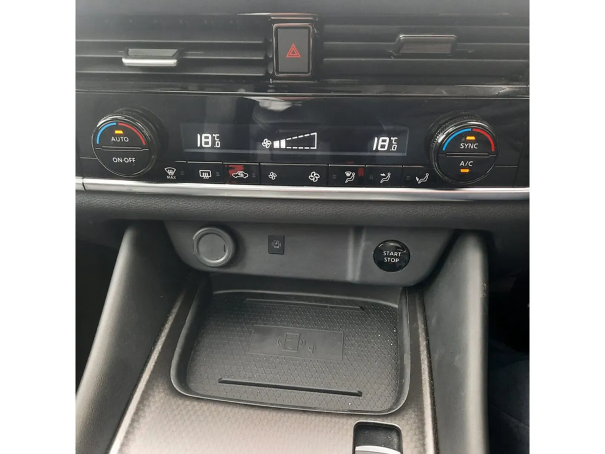 Nissan Qashqai MPV, Petrol Hybrid, 2026, Grey