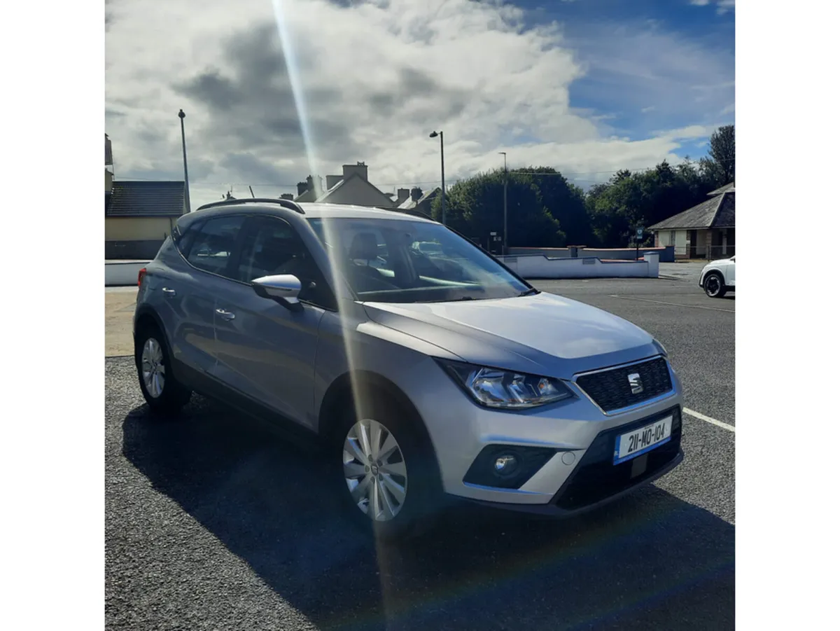 SEAT Arona Hatchback, Petrol, 2021, Grey