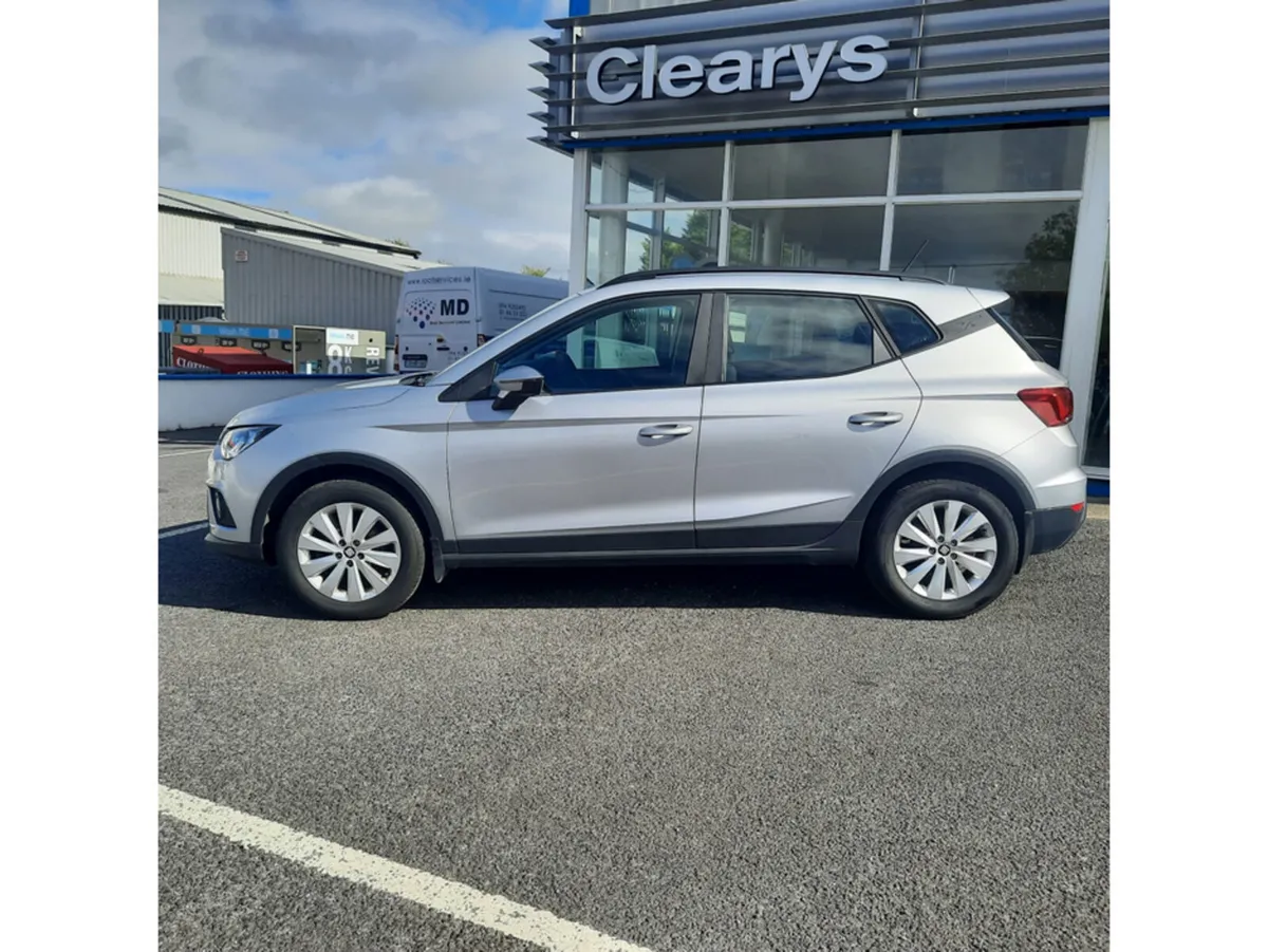 SEAT Arona Hatchback, Petrol, 2021, Grey