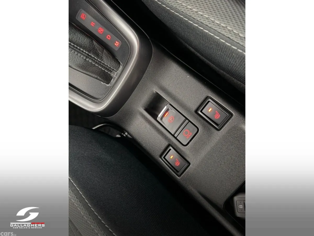 Suzuki Swift Hatchback, Petrol Hybrid, 2024, Blue