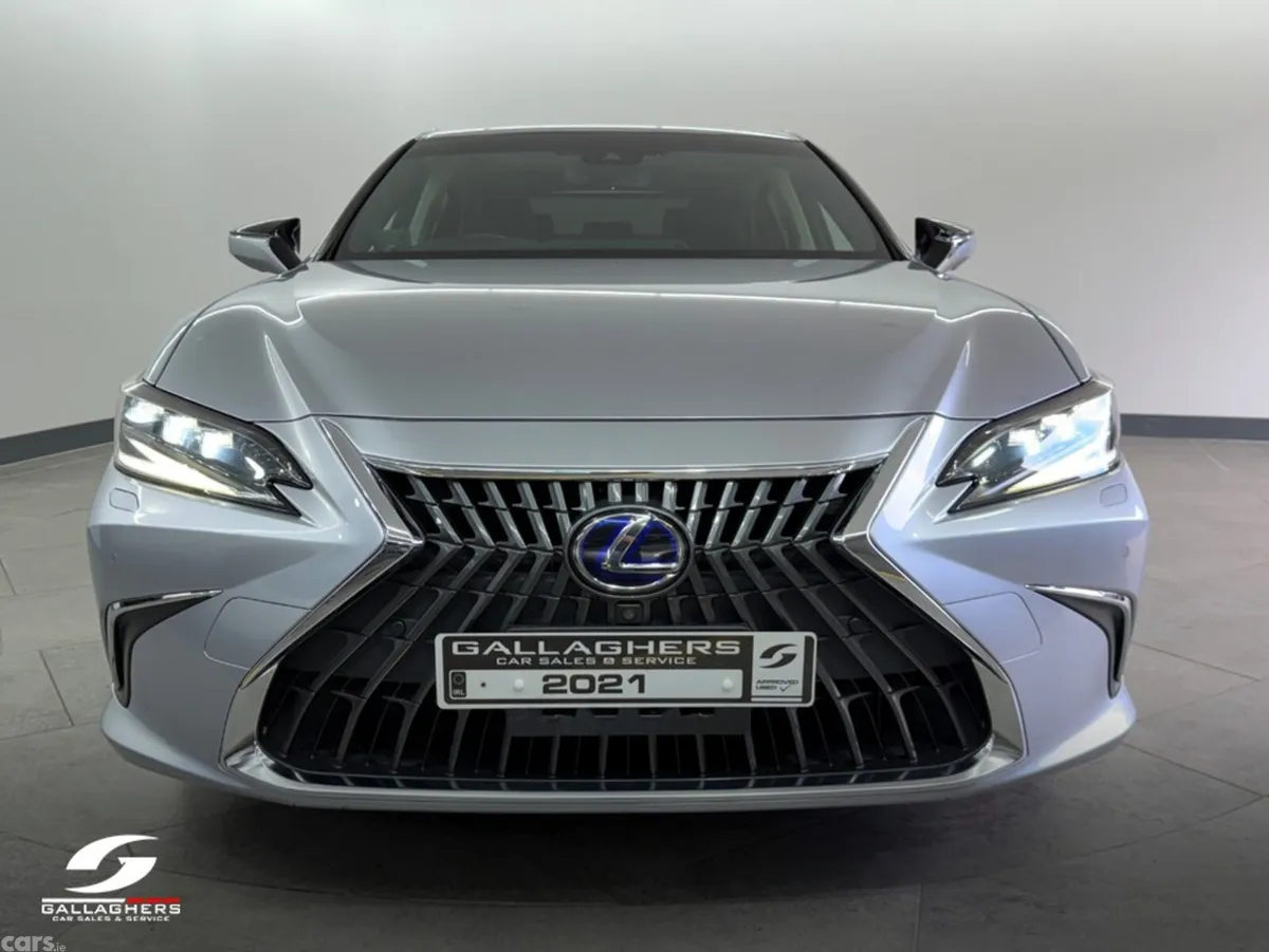 Lexus ES Saloon, Petrol Hybrid, 2021, Silver