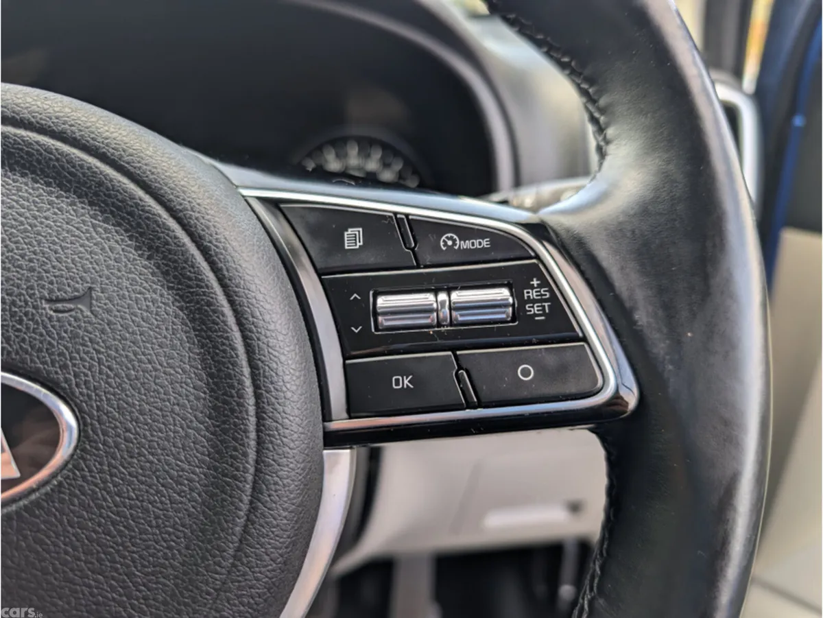 Kia Sportage MPV, Diesel, 2019, Blue