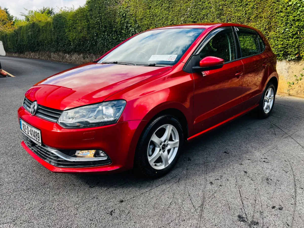 Volkswagen Polo Hatchback, Petrol, 2016, Red