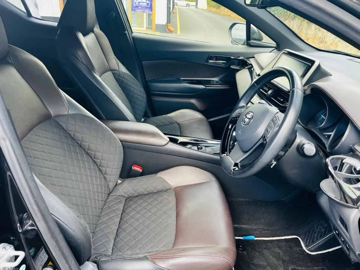 Toyota C-HR SUV, Petrol Hybrid, 2018, Black