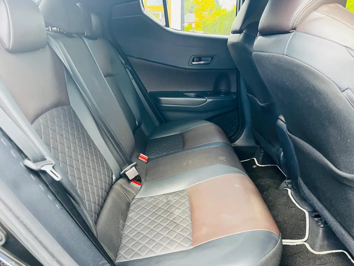 Toyota C-HR SUV, Petrol Hybrid, 2018, Black